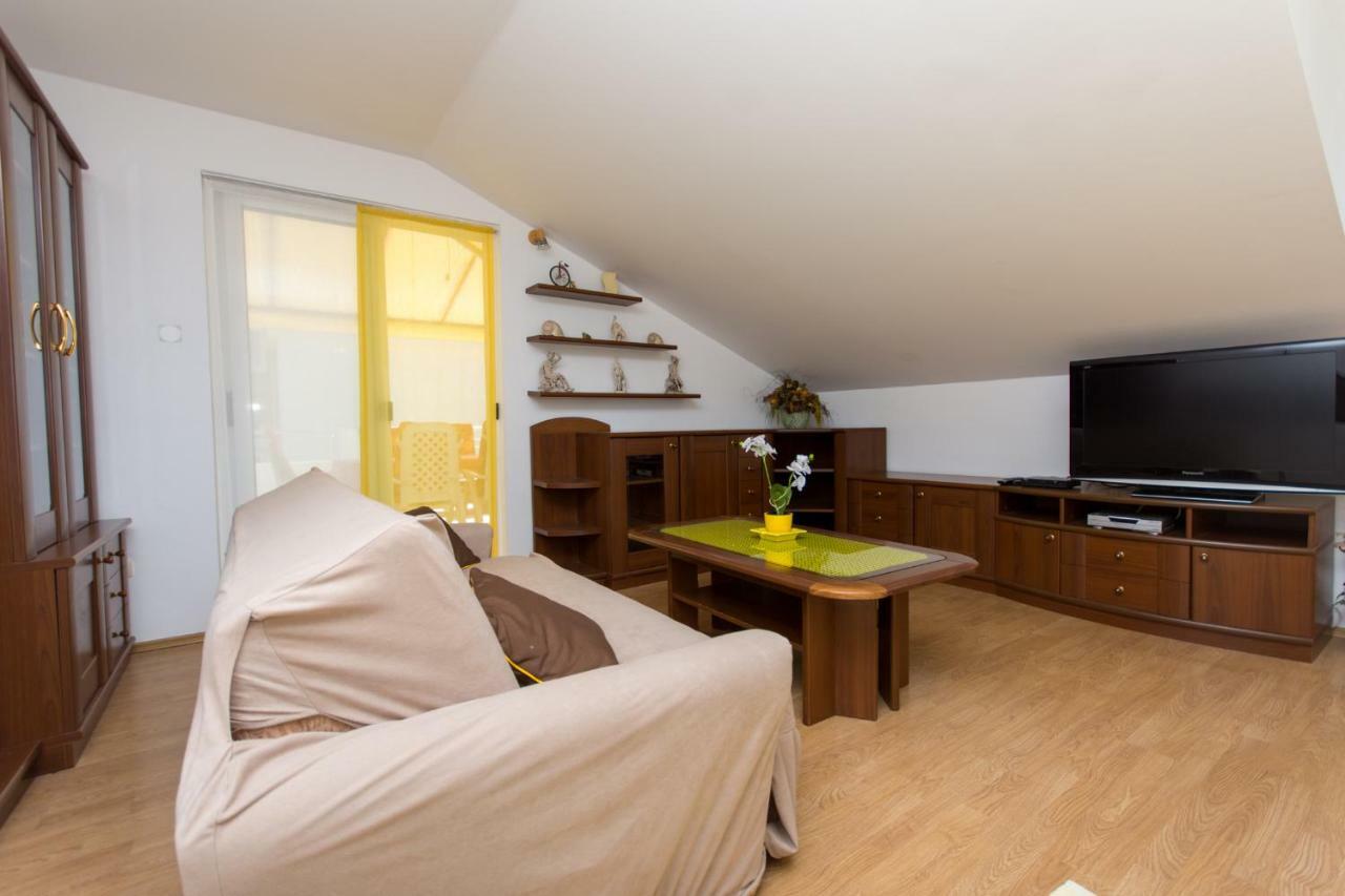 Apartmani Zana Okrug Gornji Buitenkant foto