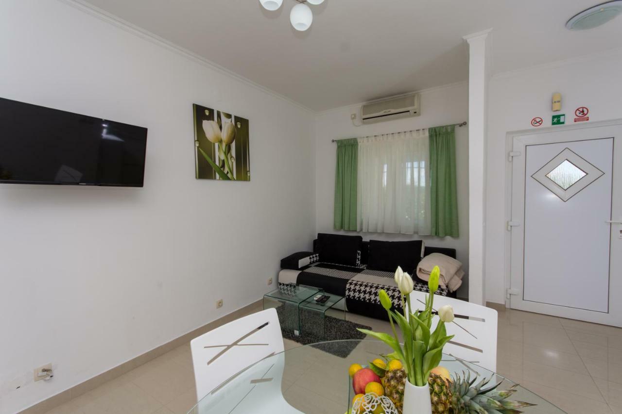 Apartmani Zana Okrug Gornji Buitenkant foto